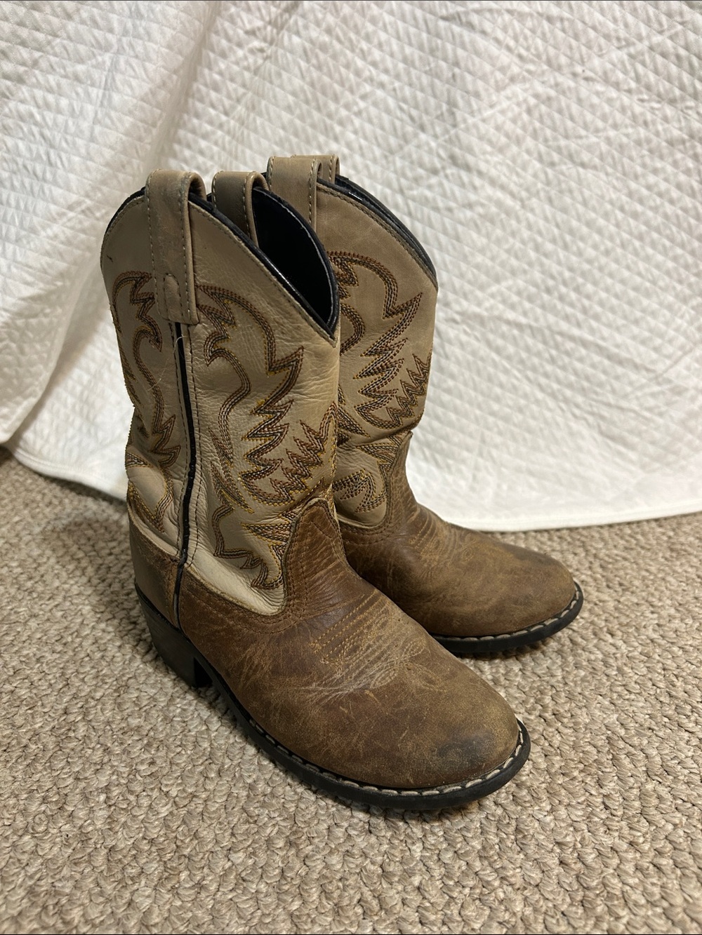 4 for $25!  Dan Post Classic Brown Two-Tone Western Cowboy Boots